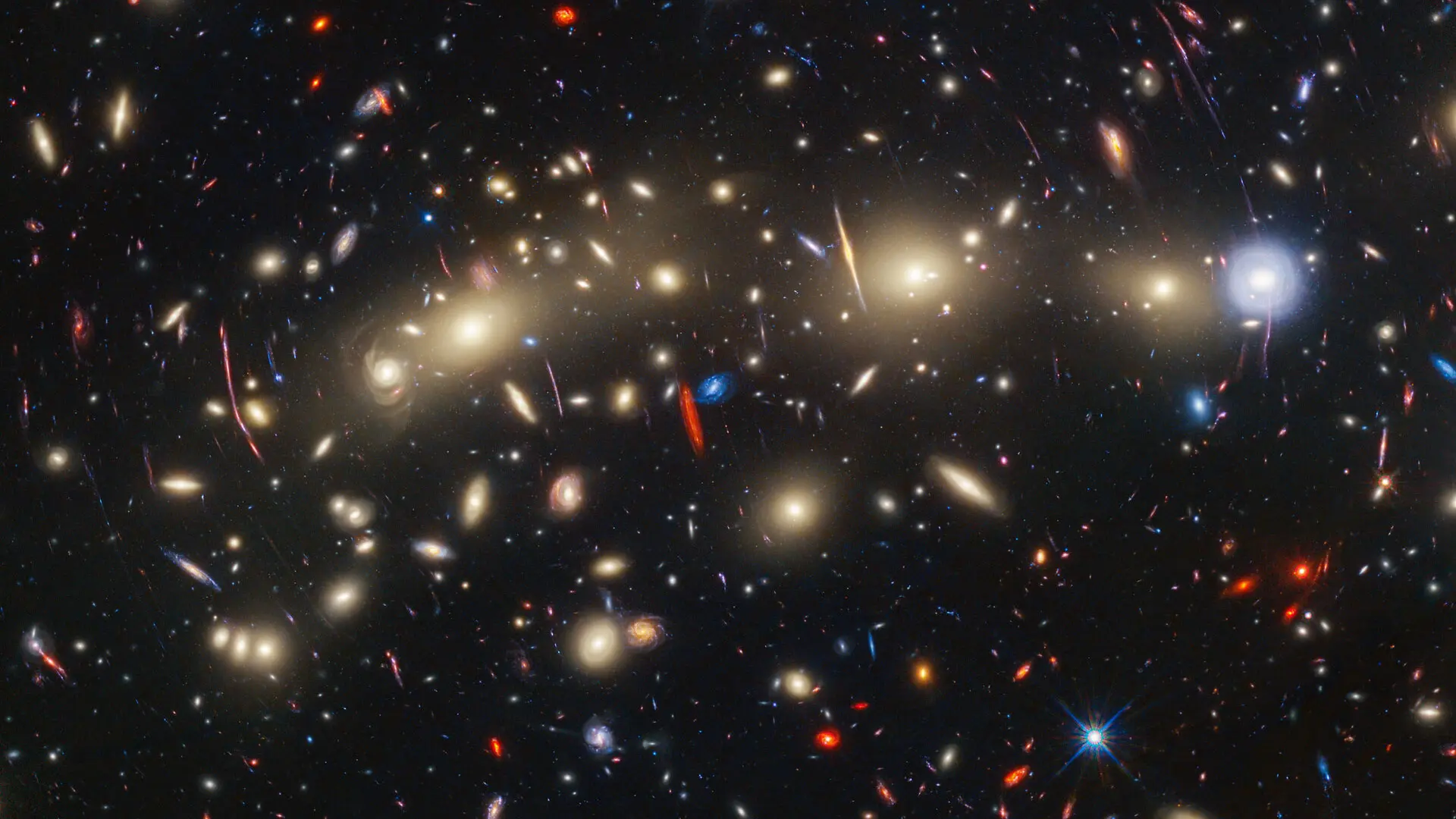 vista pancromática del cúmulo de galaxias MACS0416